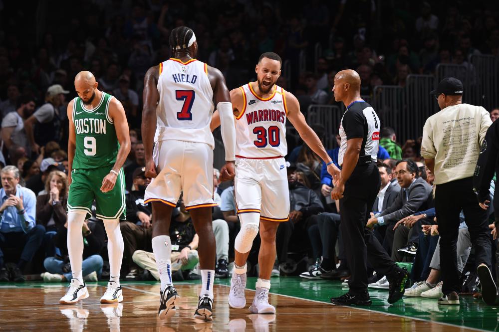 年轻球员或 年轻球员或